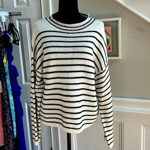 LUMIERE - STRIPED SWEATER - SIZE M